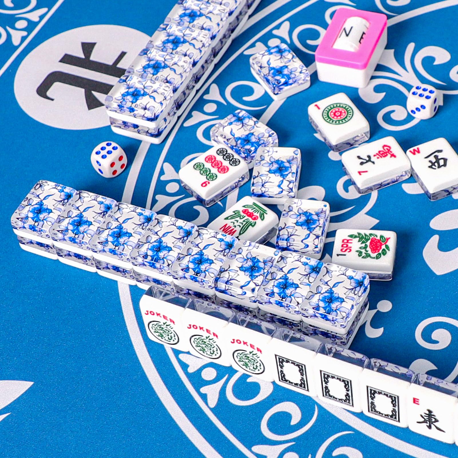 GUSTARIA compatible with mahjong and other tabletop games.