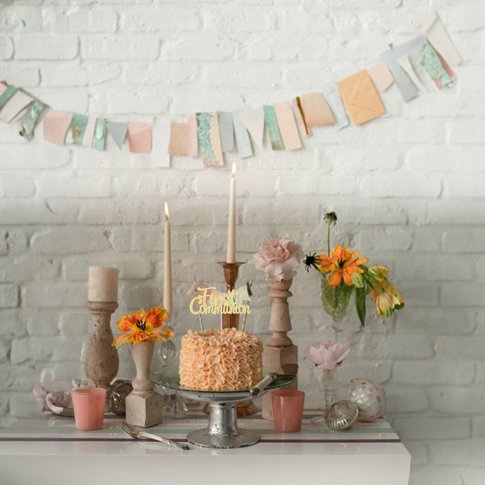 Gyufise 1-piece gold glitter cake topper for quick setup.