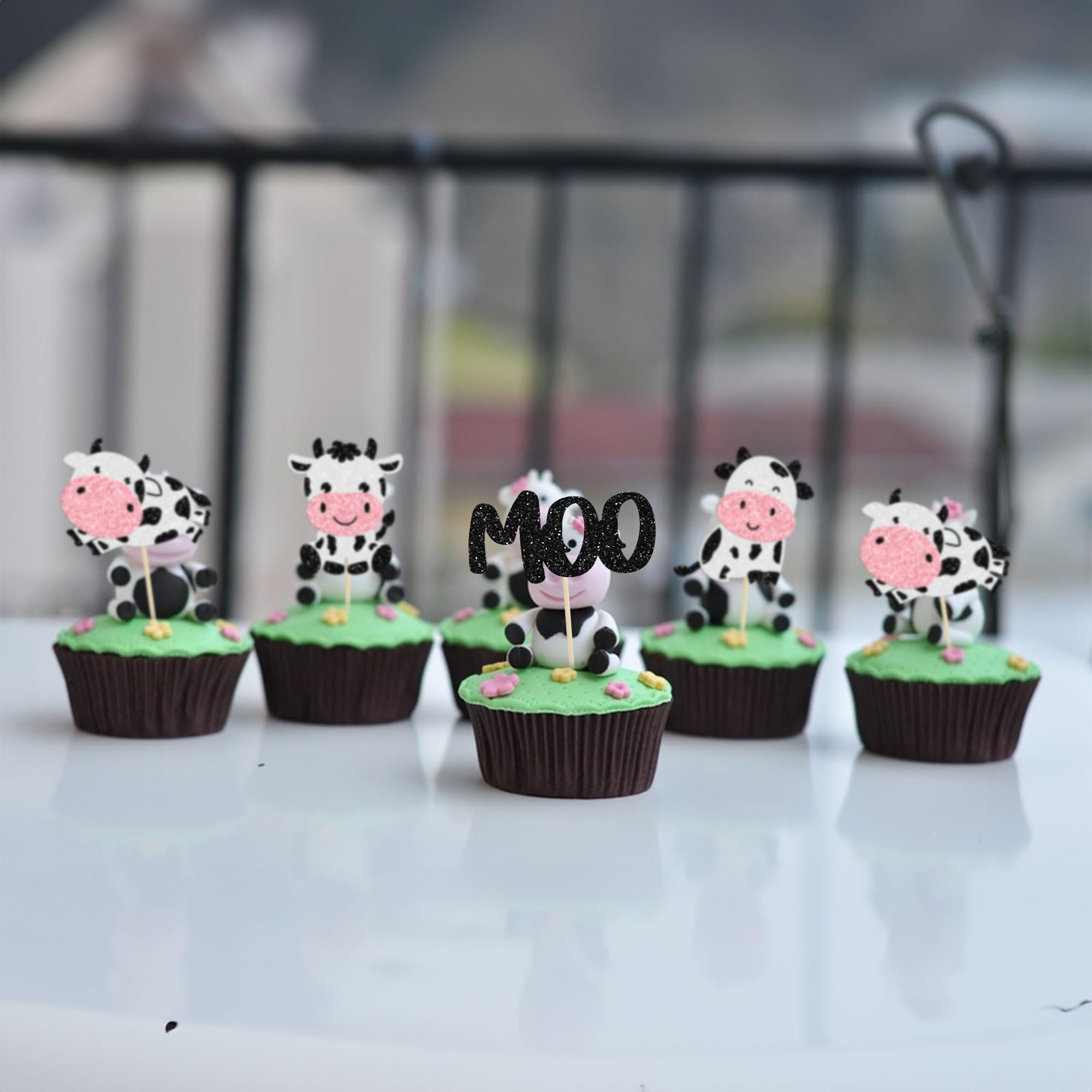 Gyufise cow cupcake toppers ice-cream decoration idea