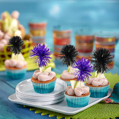 Gyufise decorative dessert picks for easy party cake decoration.