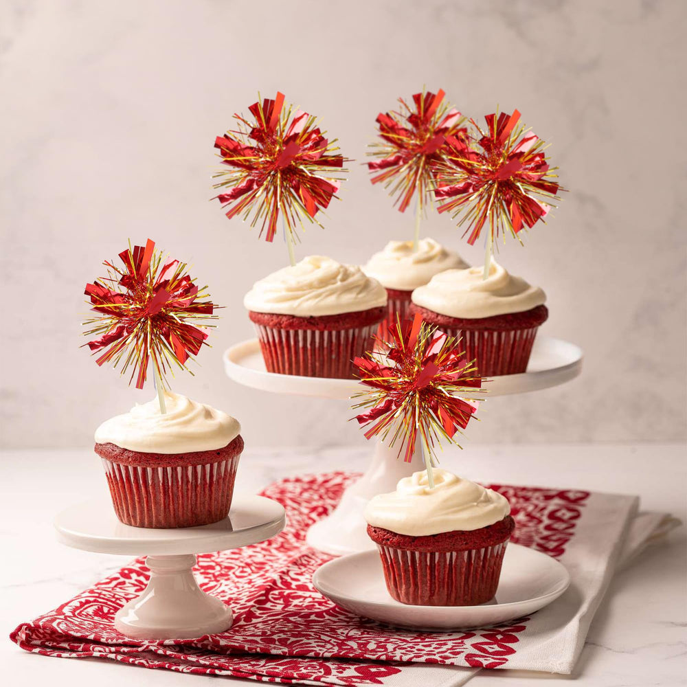 Gyufise decorative foil picks brighten desserts with party flair.