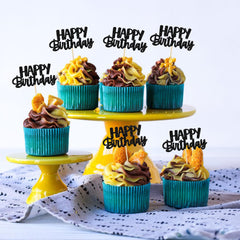 Gyufise easy-to-insert cake topper simplifies party setup.