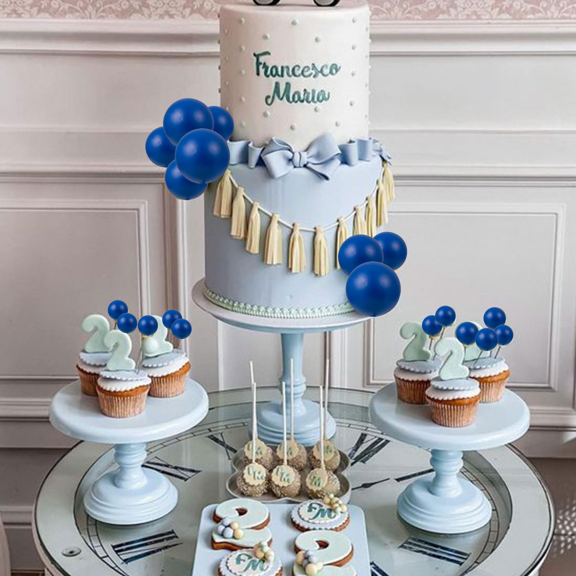 Gyufise 5cm foam ball toppers stand out on large cakes