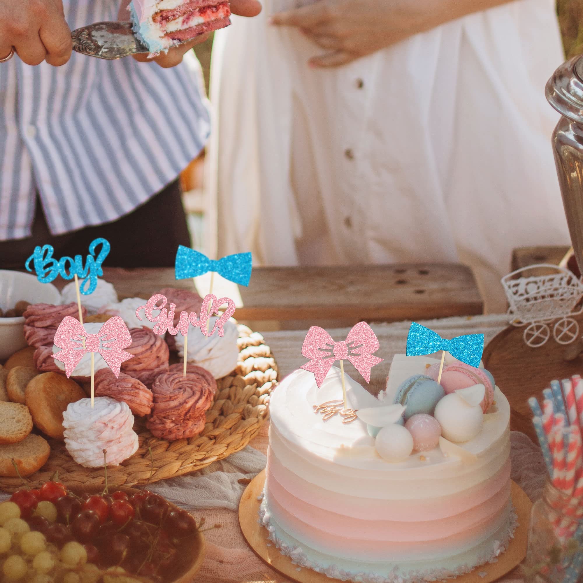 Gyufise glitter detail adds sparkle to cupcakes for celebrations
