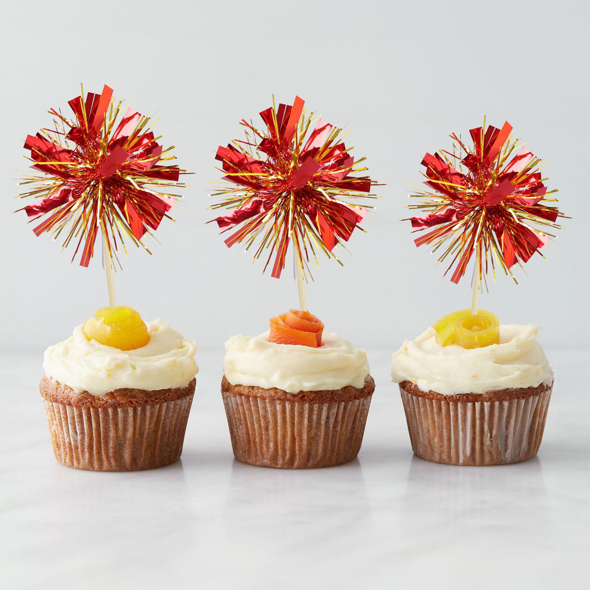 Gyufise music theme cake decor adds playful concert vibe.