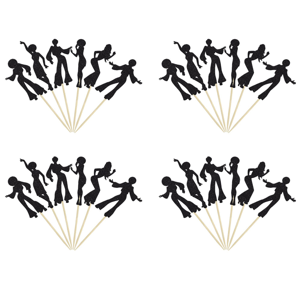 Gyufise music theme cake decorations brighten birthday treats.