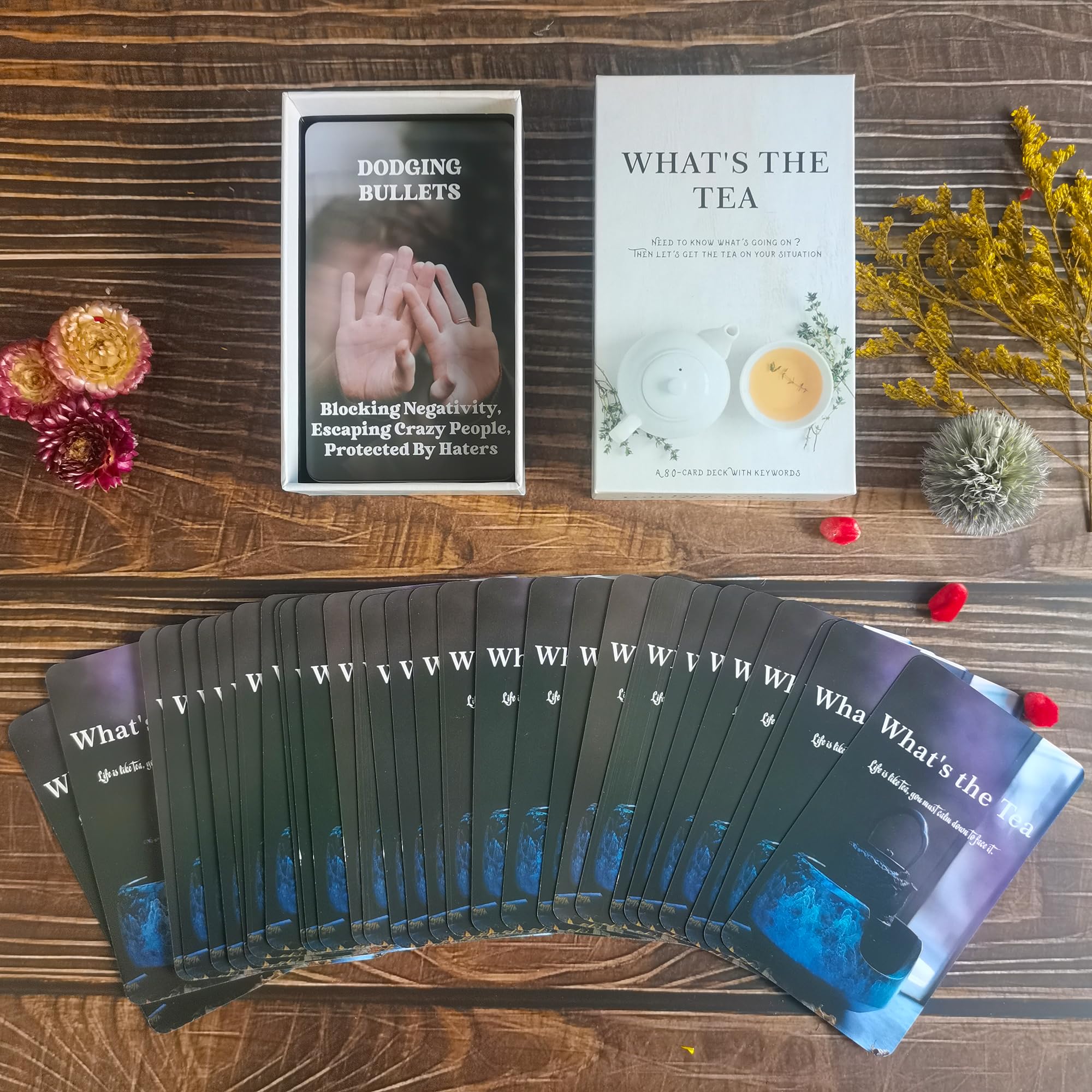 GZXINKE What's The Tea friends reading session with stylish oracle cards