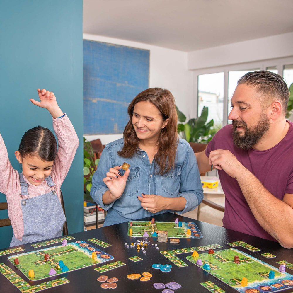 HABA Karuba island grid board captures island setting and layout.