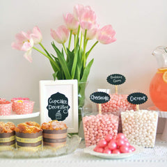 Hagao-bpa-free-artificial-cupcakes safe for display and children's play.