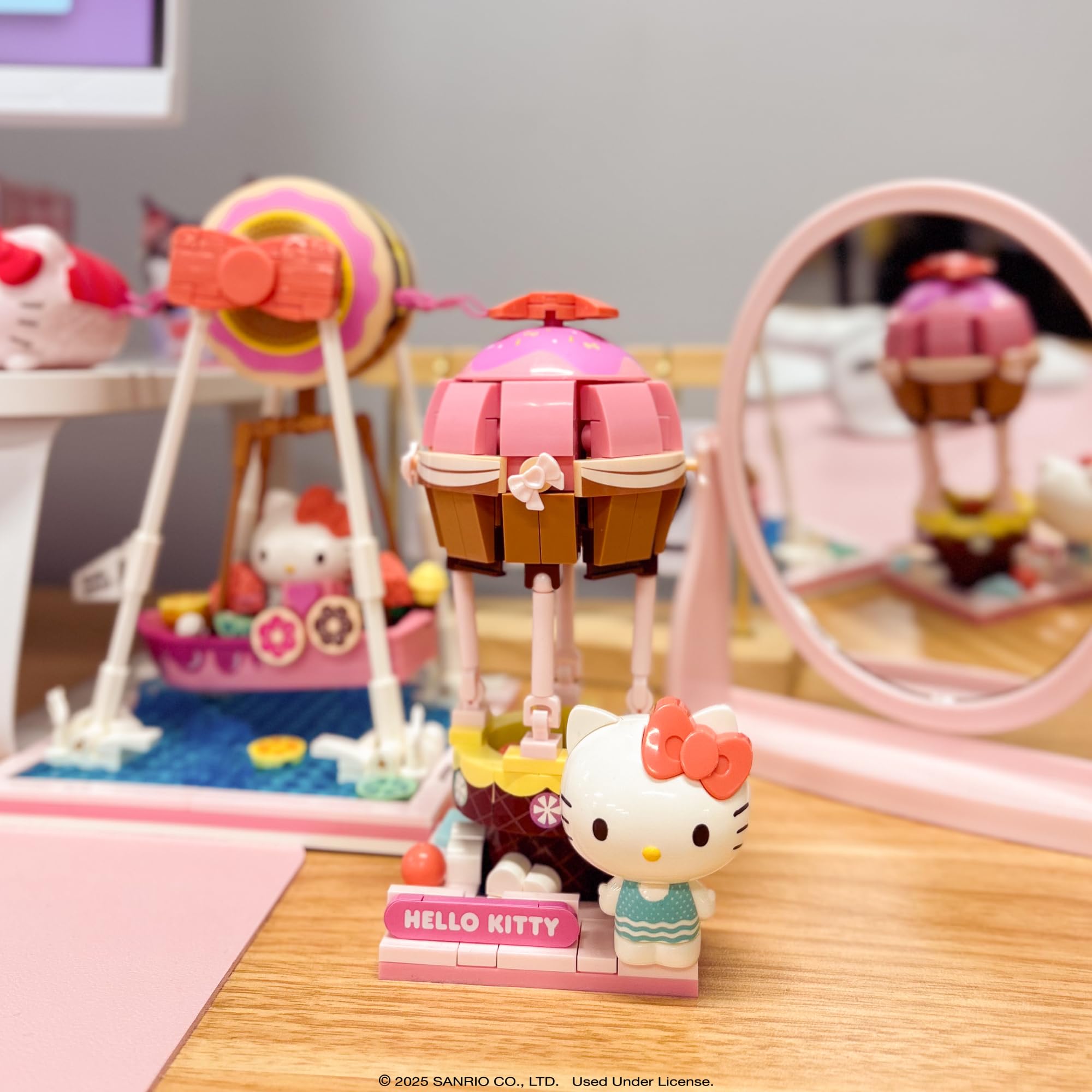Hamee Sanrio Summer Wunderland Mini gift-packaging ideal for birthdays