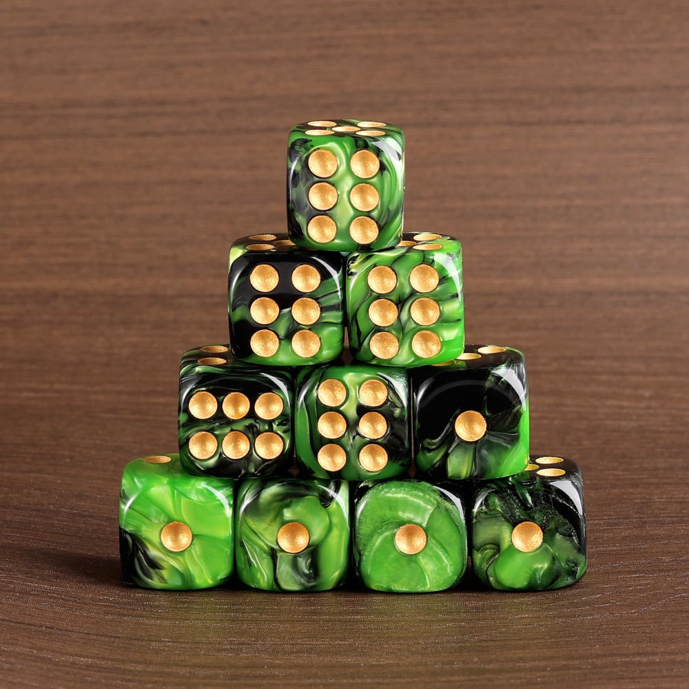 Handan green and black dice set suitable for teaching math games.