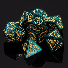 Handan DND dice in gray protective pouch for easy transport.