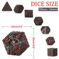 Handan metal dice close-up highlights dragon-scale detailing and premium heft during play.