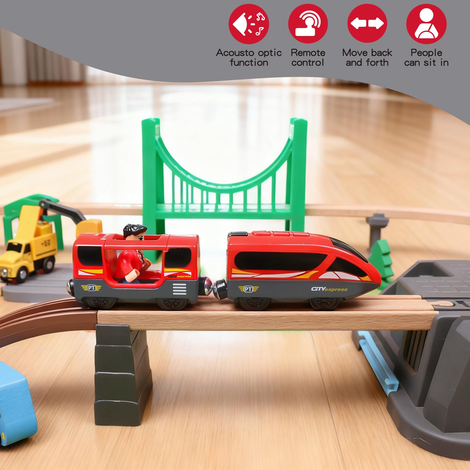 Hanqiann battery-operated train carriage magnetically connected for seamless convoy play