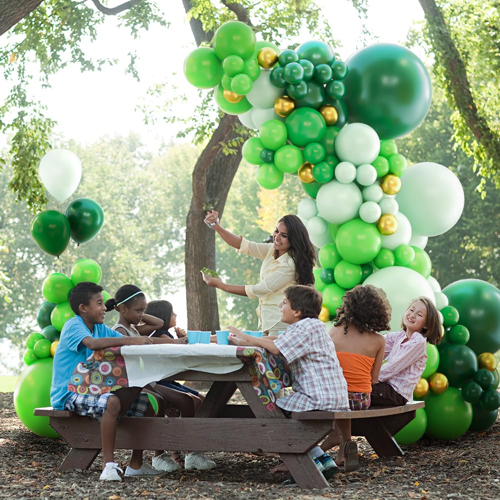 Haolongfa 5-inch green balloons for finishing touches and texture.