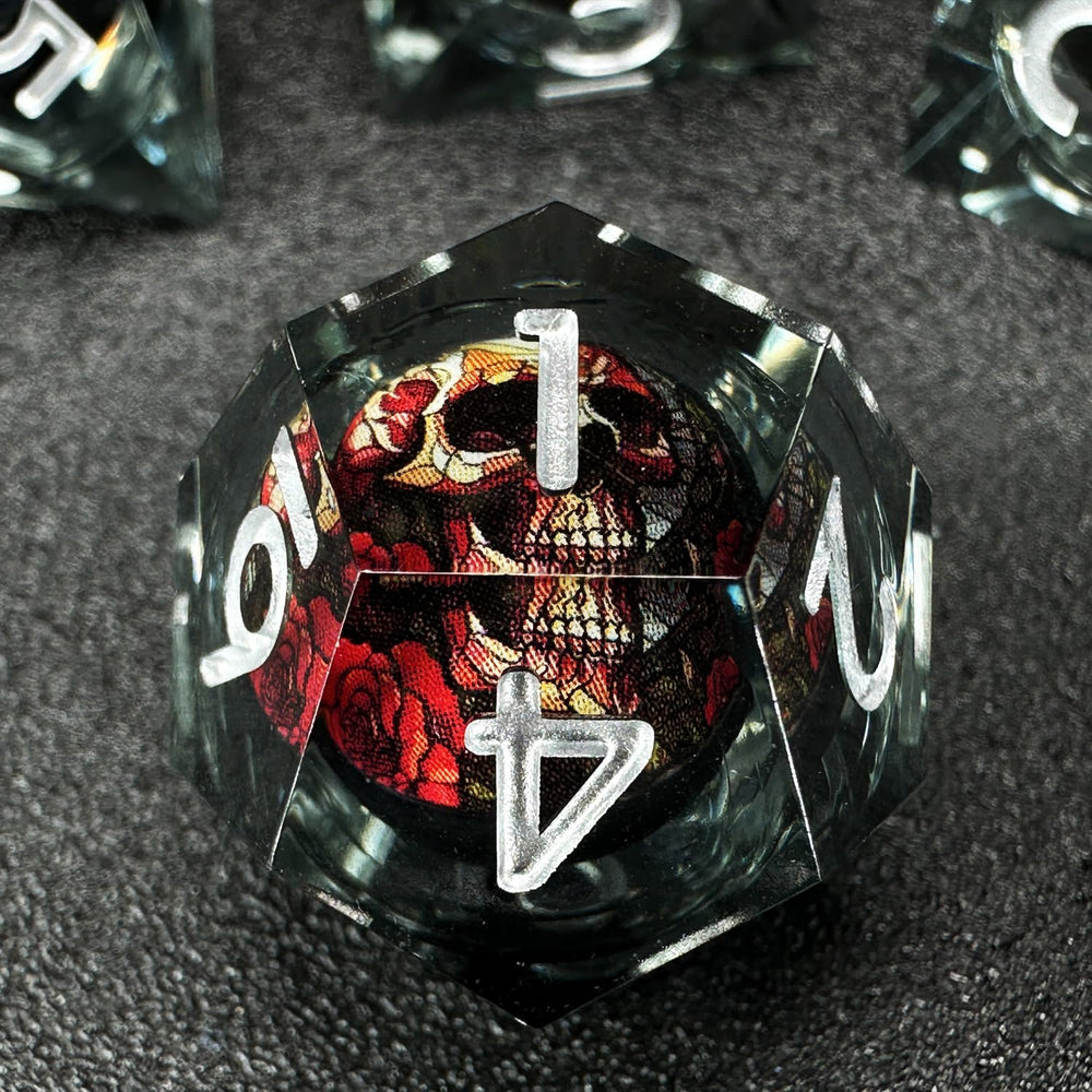 HAOMEJA D20 close-up ready for D&D campaigns and adventures.