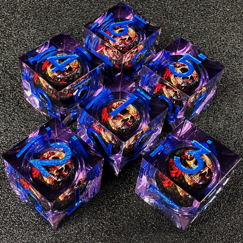 HAOMEJA hand-polished resin dice highlight vivid purple color and precise geometry.