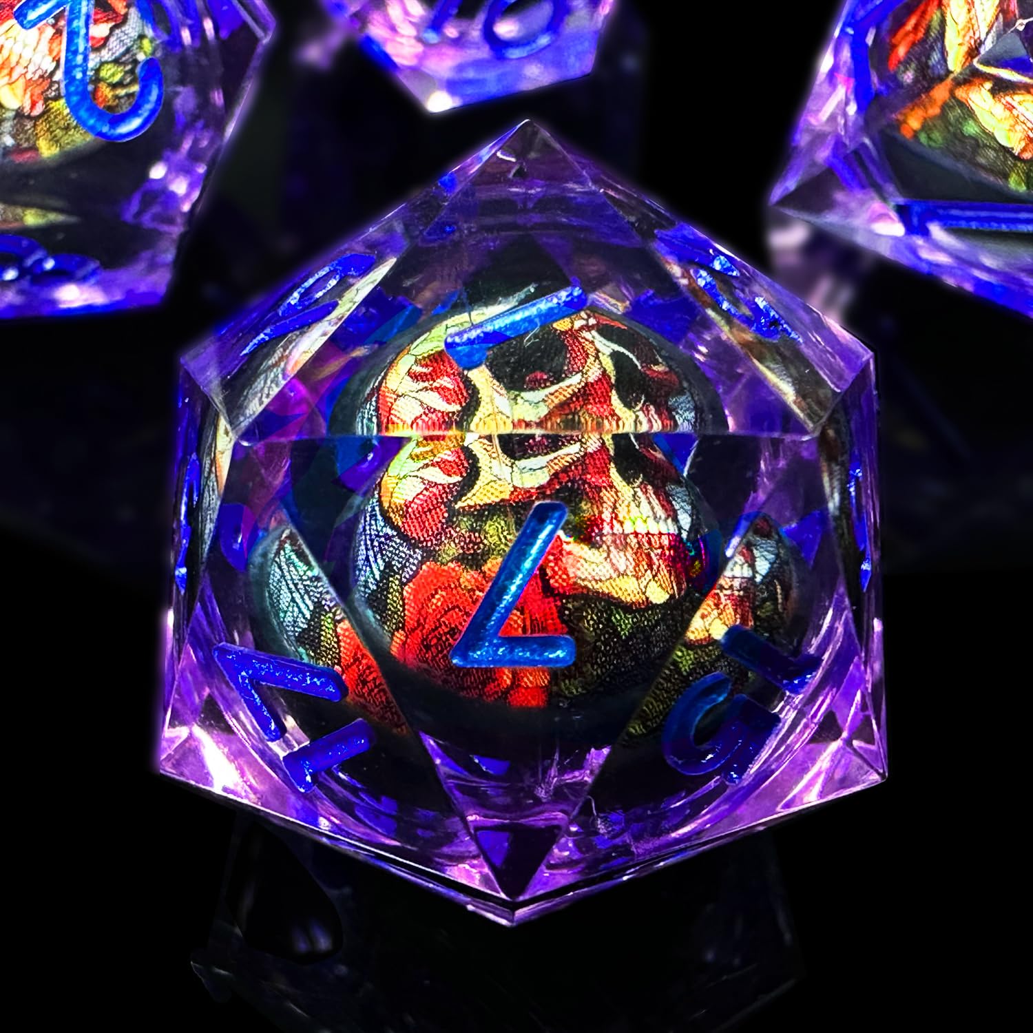 HAOMEJA Skull D&D dice set with D20 close-up for immersive battles.