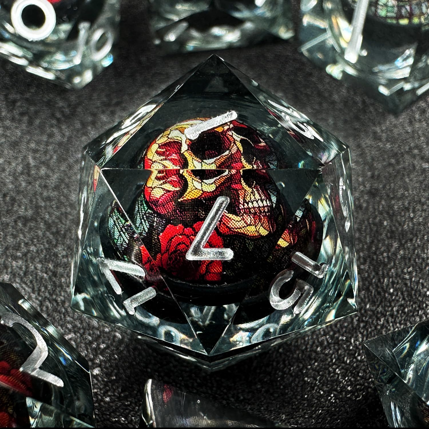 HAOMEJA Skull D&D dice set close-up showing intricate skull design for immersive play.