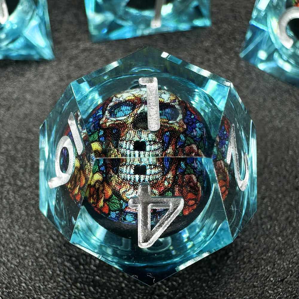 HAOMEJA skull motif dice evoke fantasy creatures and roleplay mood.