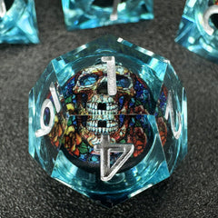 HAOMEJA skull motif dice evoke fantasy creatures and roleplay mood.