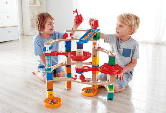 Hape Quadrilla spiral twist section emphasizes motion and problem-solving during play.