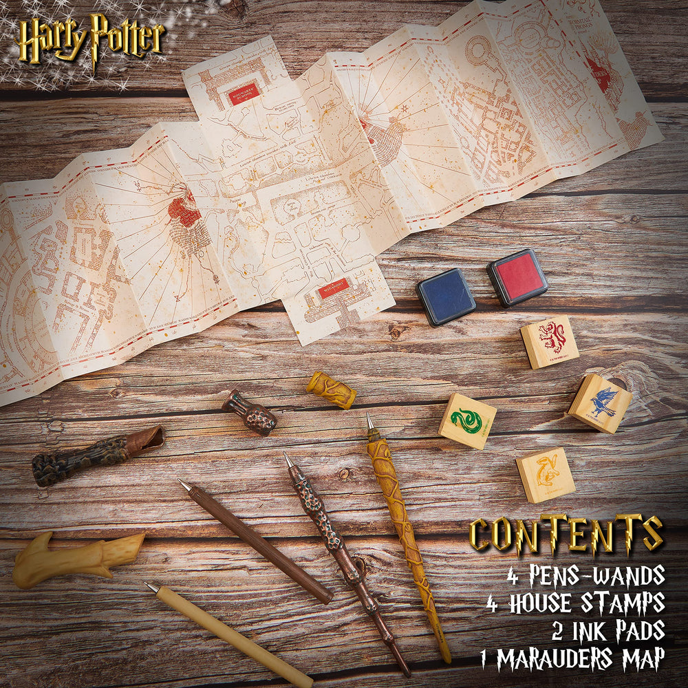 Harry Potter notebook decoration with stamps for Hogwarts accents
