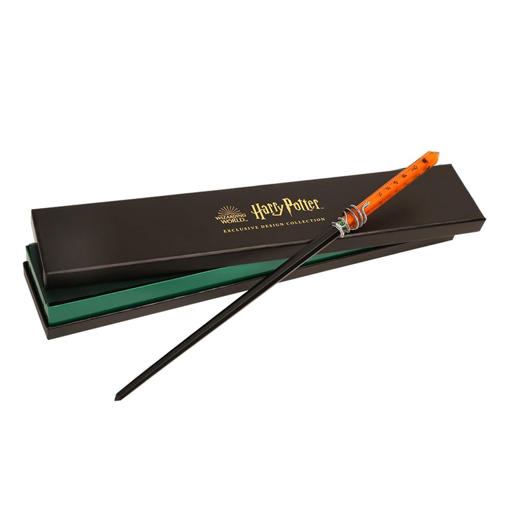 Harry Potter Slytherin wand Deluxe display box highlights treasure-ready packaging.