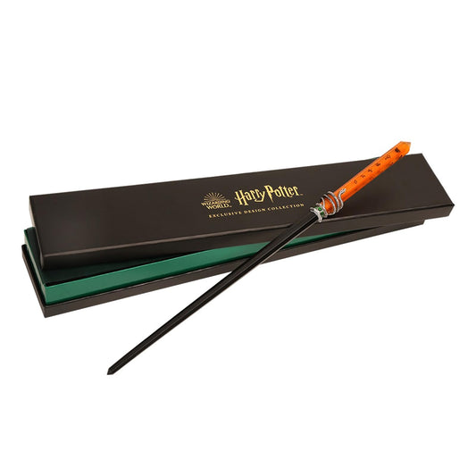 Harry Potter Slytherin wand Deluxe display box highlights treasure-ready packaging.