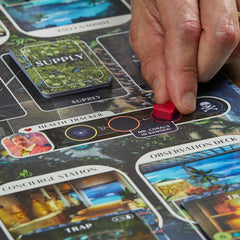 Hasbro Gaming Clue Conspiracy friends versus conspiracy teams drive dynamic competition.