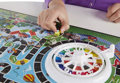 Hasbro Gaming The Game of Life money cards securely store cash throughout gameplay.