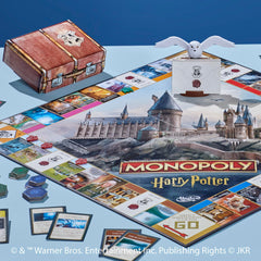 Hasbro Gaming Monopoly Harry Potter Edition Owl Post cards bring exciting in-game twists