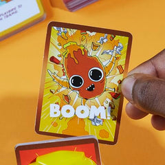 Hasbro Gaming Traitor Tots illustrated cards bring the spud world to life.