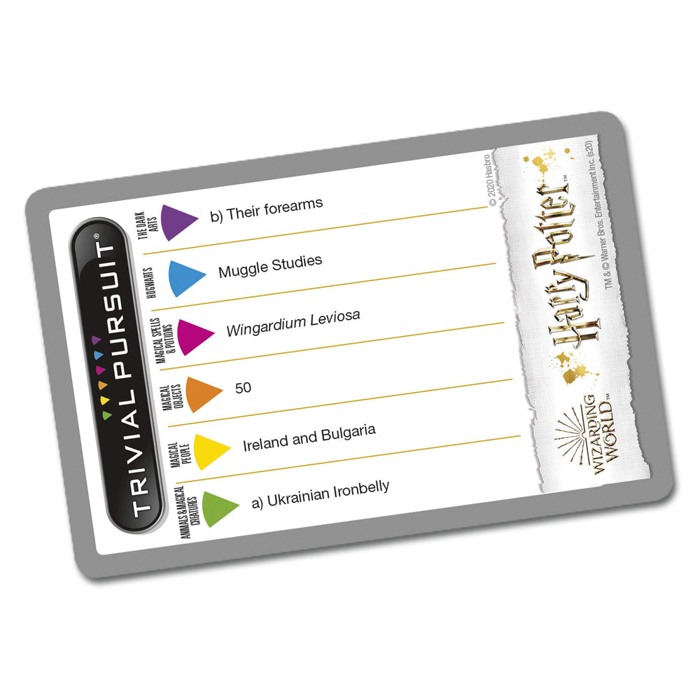 Hasbro Gaming Trivial Pursuit Wizarding World cards encourage collecting six to win.