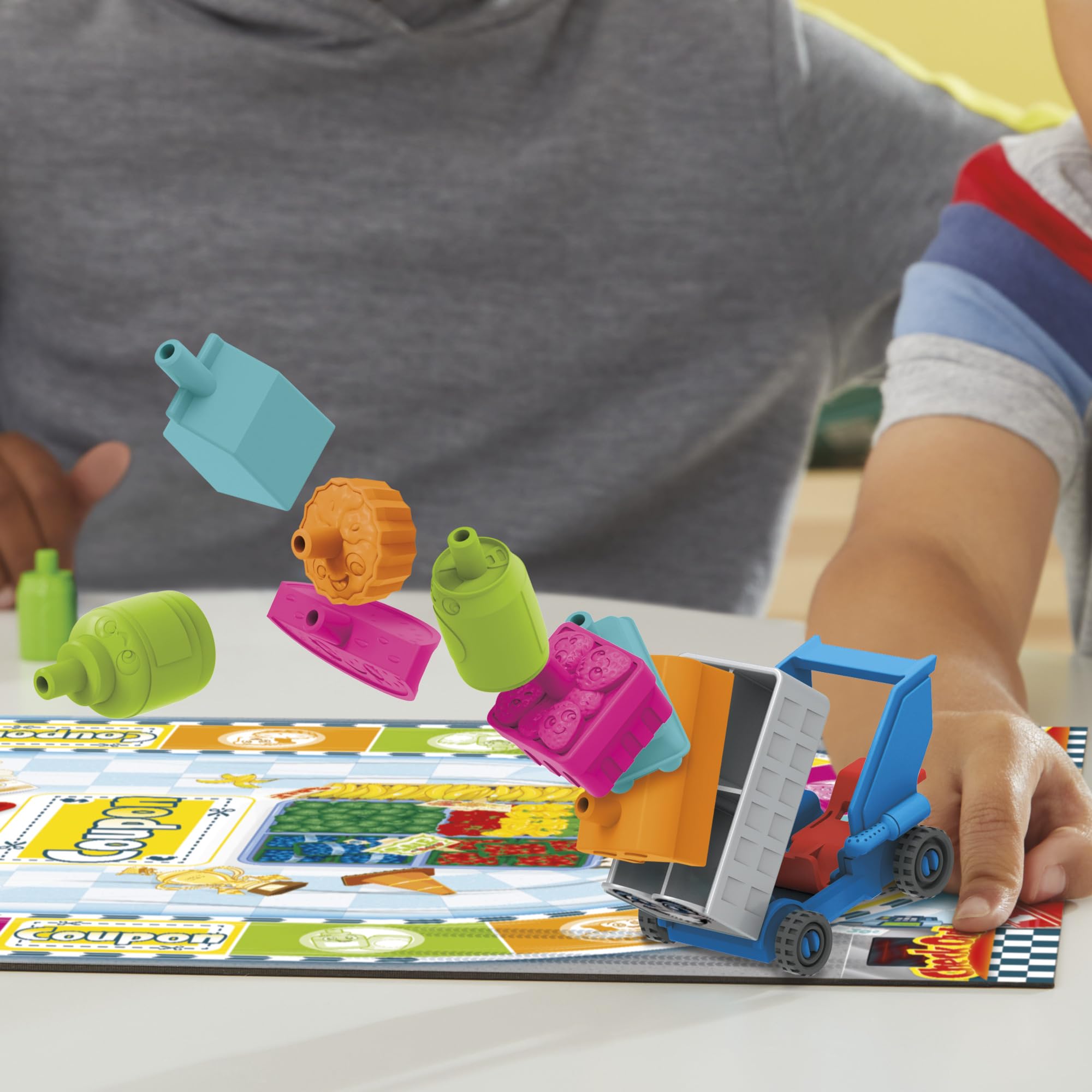 Tilt and balance action on the Grocery Go Karts set