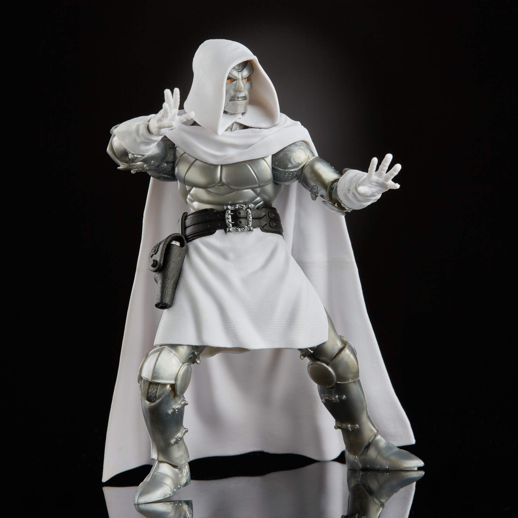 Hasbro Marvel Legends Dr. Doom accessory cape clasp for secure posing.