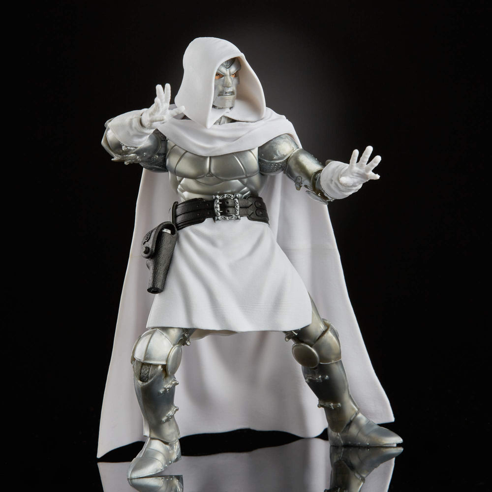 Hasbro Marvel Legends Dr. Doom accessory cape clasp for secure posing.