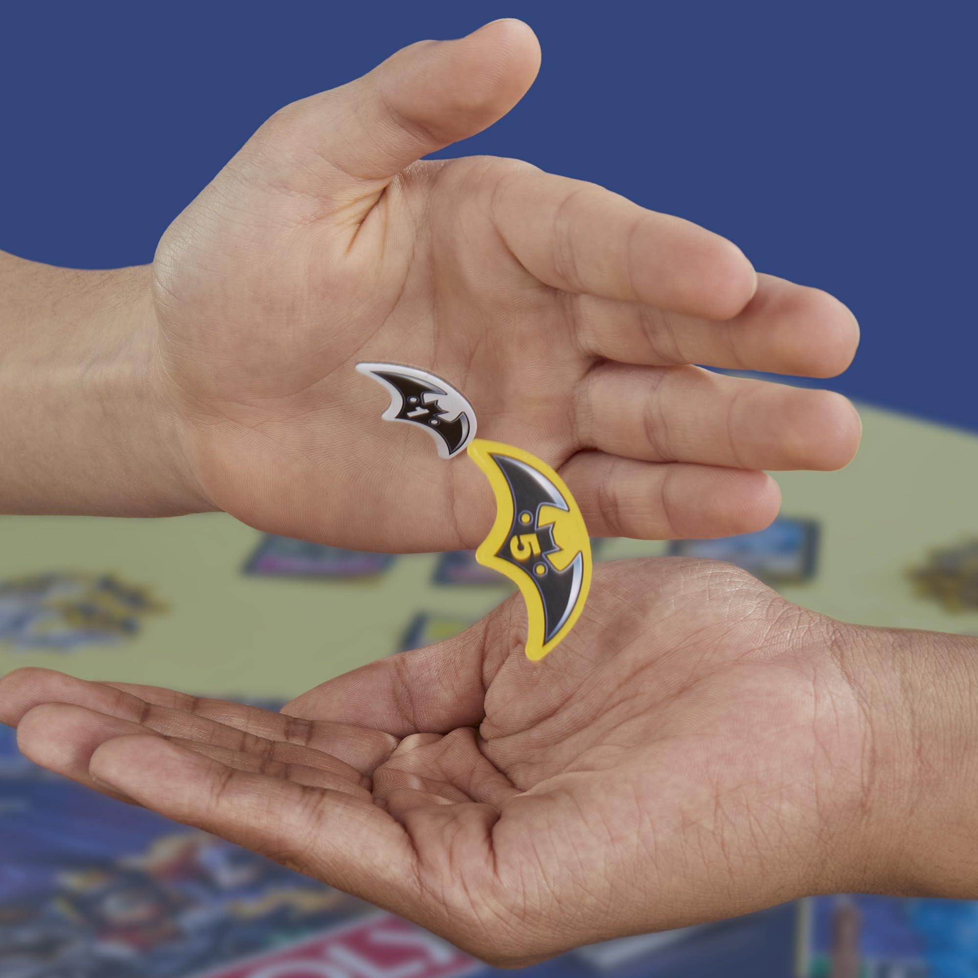Hasbro Monopoly Batman Edition Alfred Pennyworth deck offers helpful options