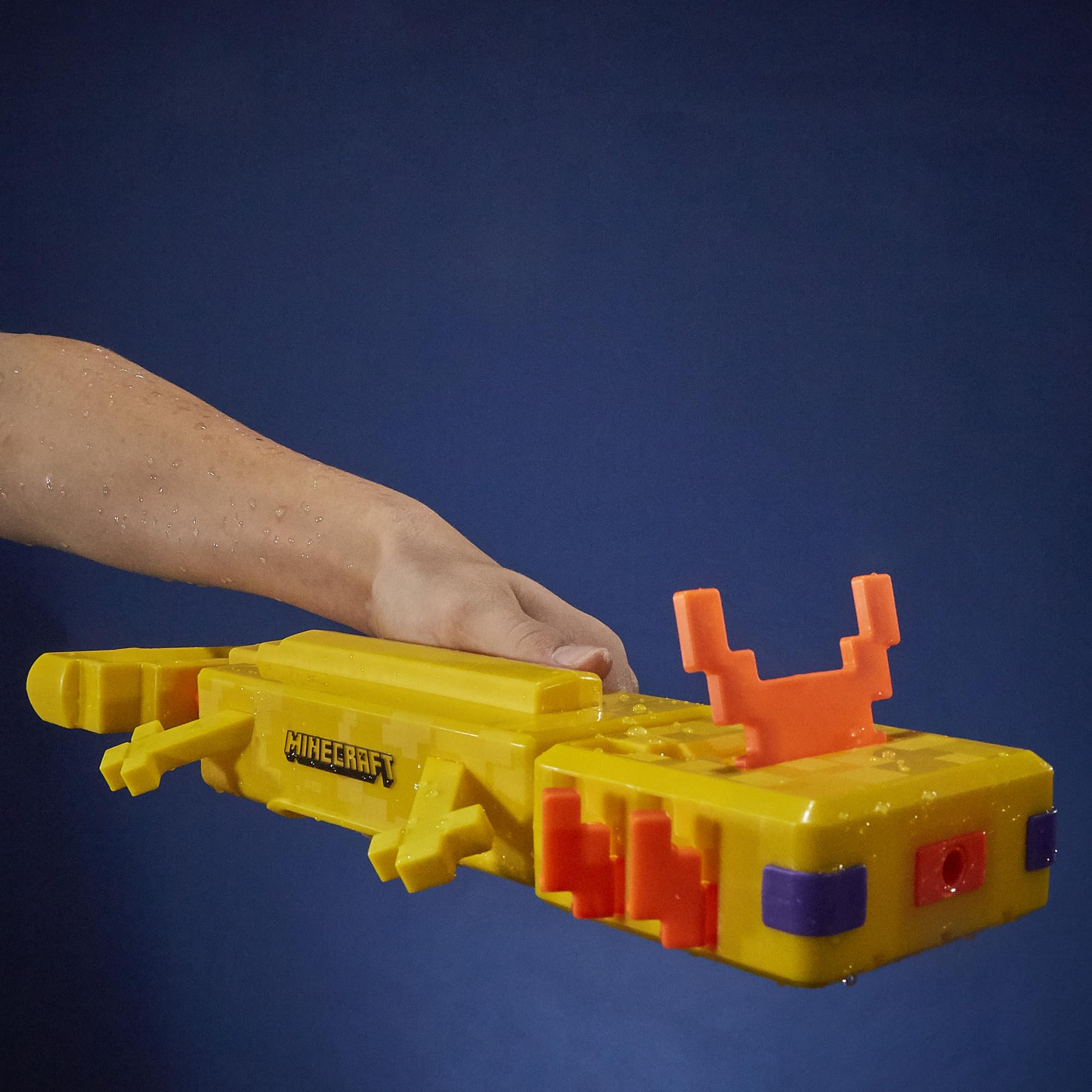Hasbro Nerf Super Soaker Minecraft Axolotl Blaster compact storage for packing