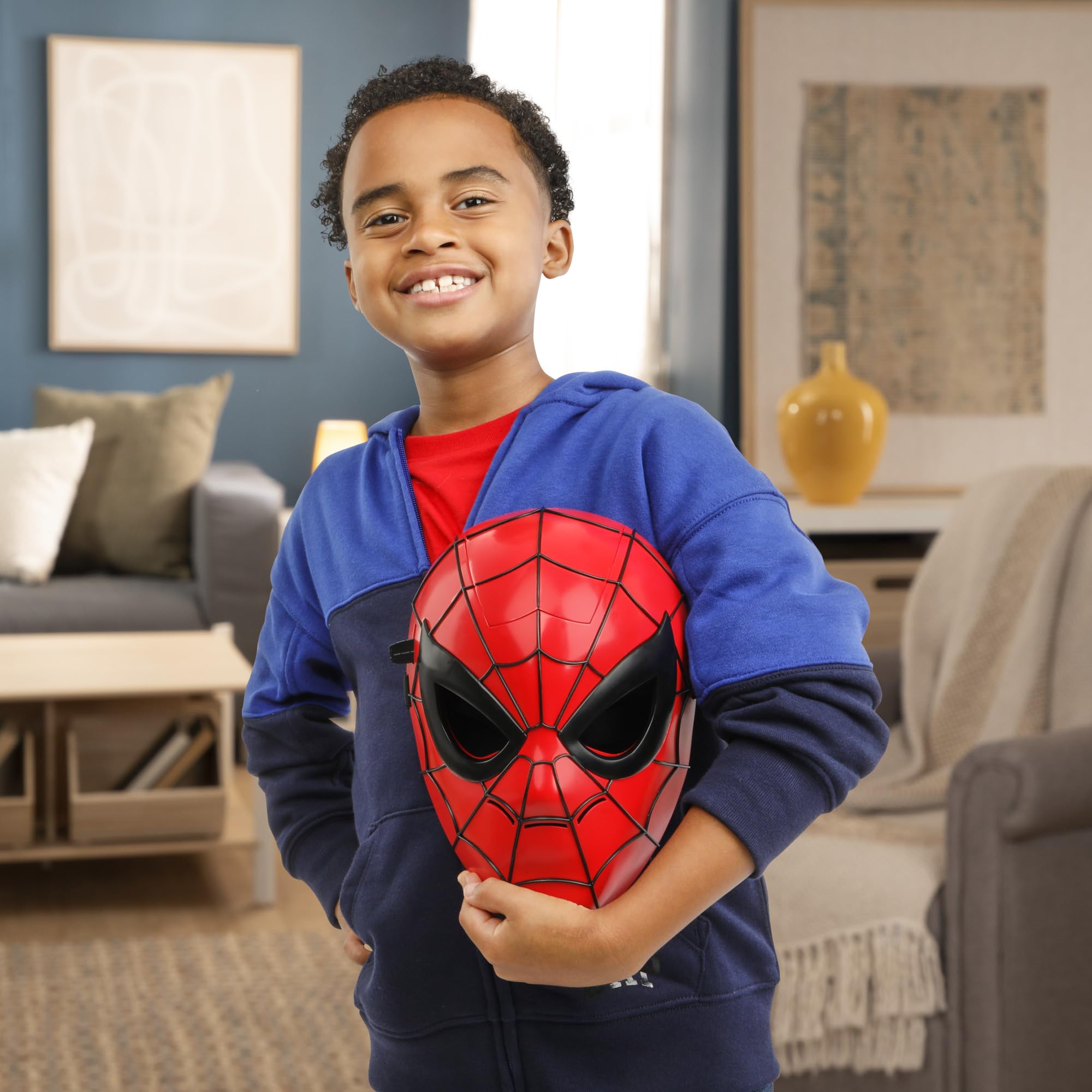 Hasbro Spider-Man Glow FX Mask designed for most kids ages 5 and up.