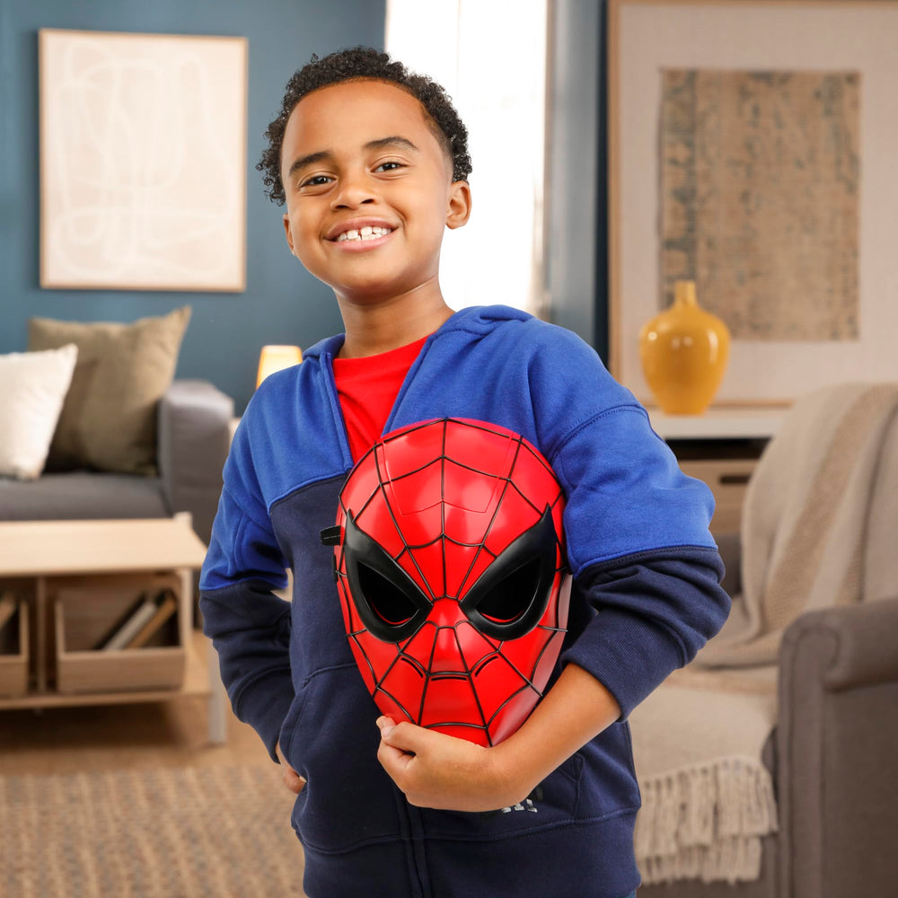Hasbro Spider-Man Glow FX Mask designed for most kids ages 5 and up.