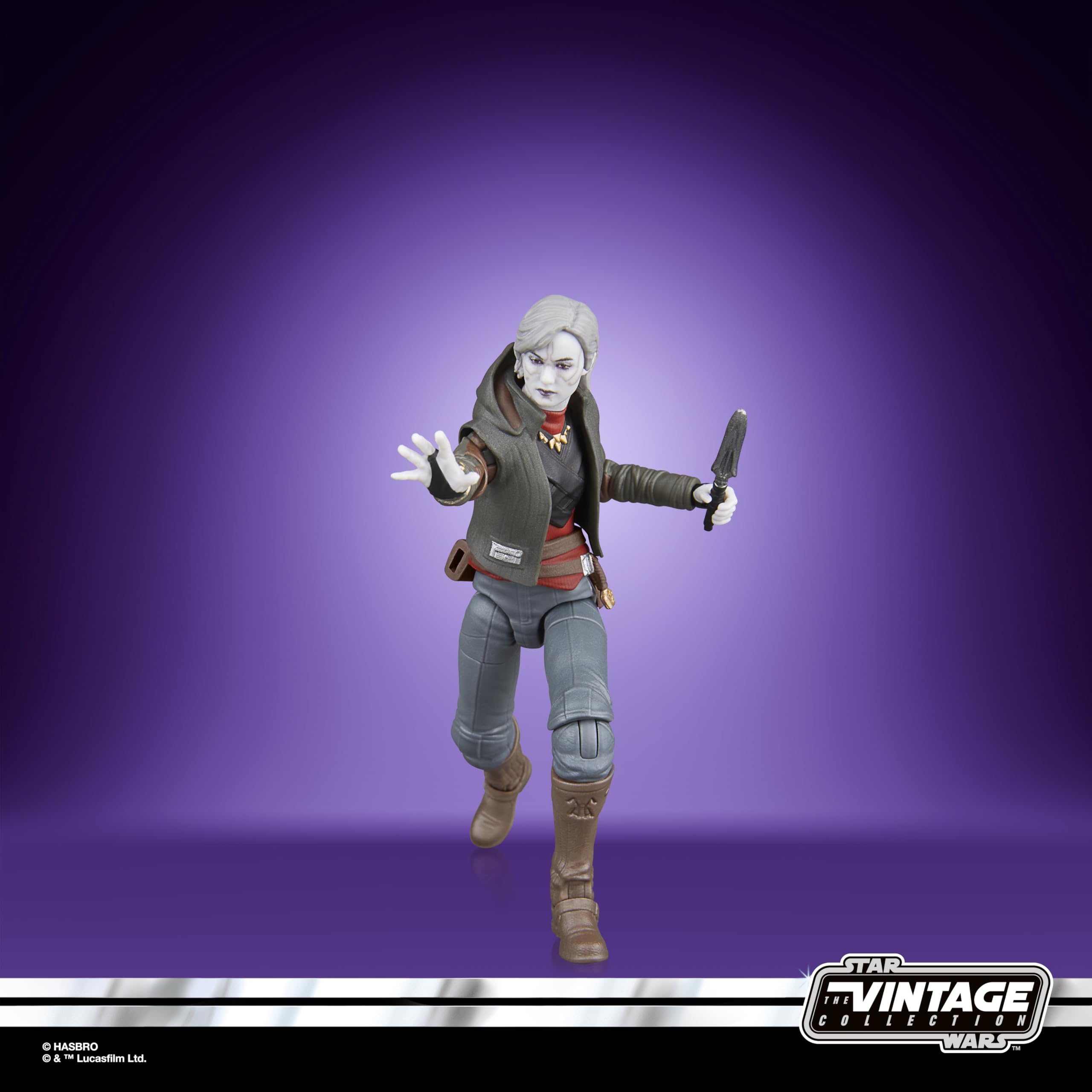 Hasbro Nightsister Merrin magic FX hand supports display versatility