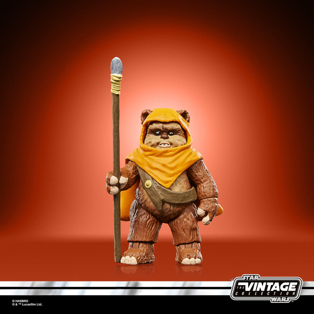 Hasbro Star Wars Wicket W. Warrick Kneesaa pose-ready figures on stand
