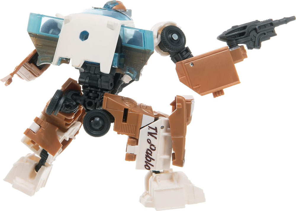 Articulated Wheeljack joints enable dynamic battle stances.