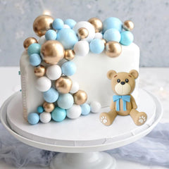 HAVAGDTM white ball toppers add subtle elegance to desserts.