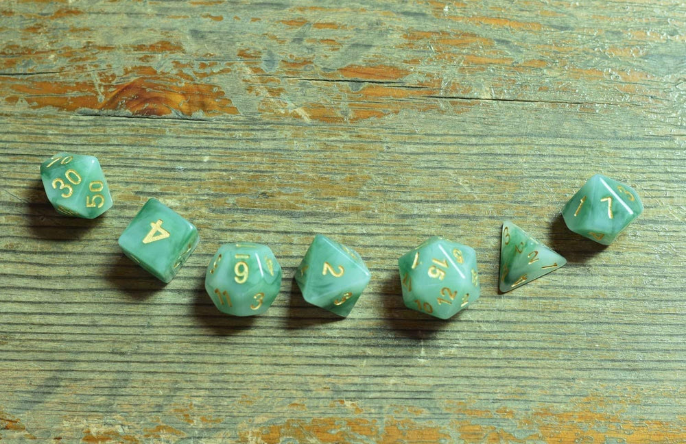 HDdais green jade polyhedral dice with textured finish