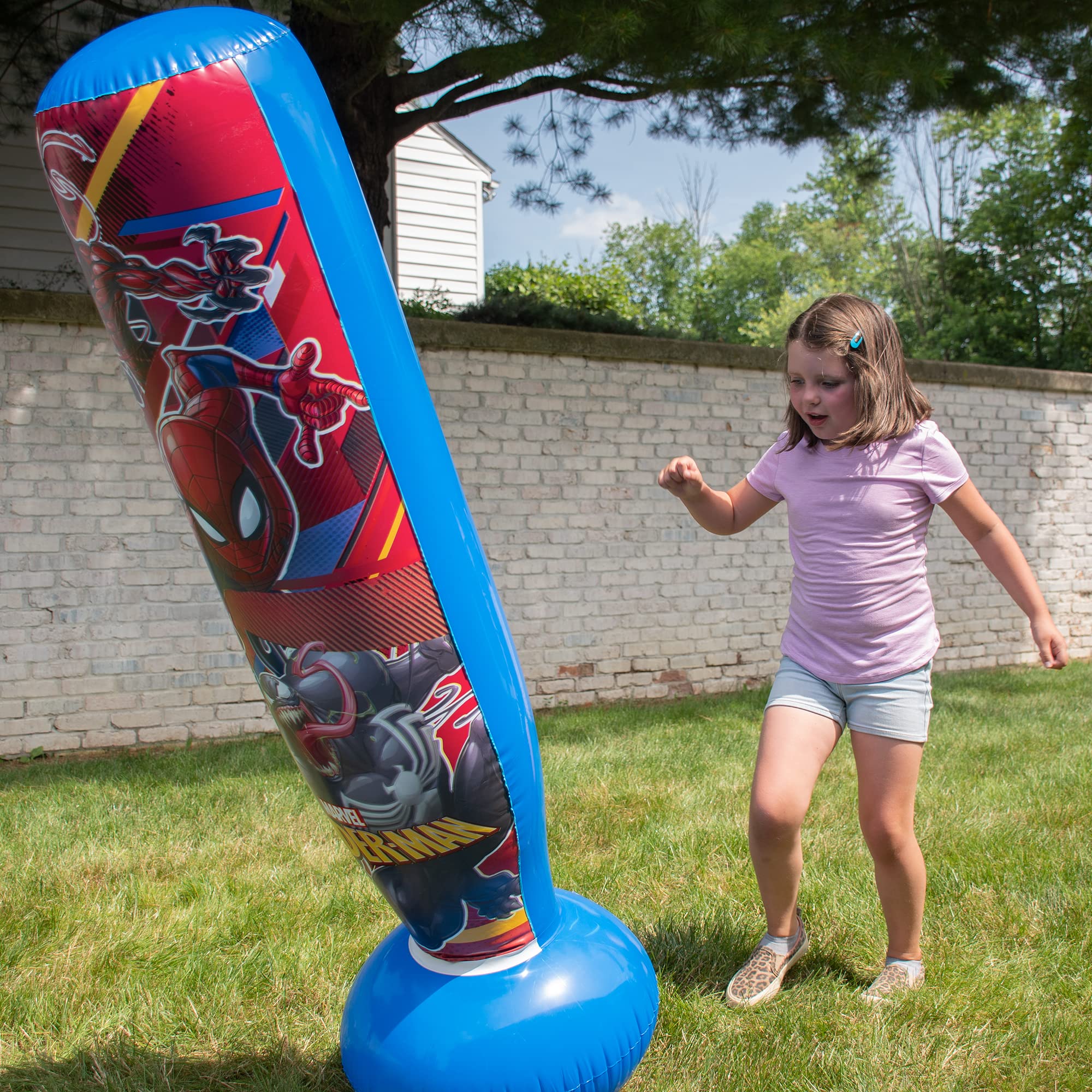 Hedstrom Spider-Man graphics close-up shows kid-friendly adventure visuals.