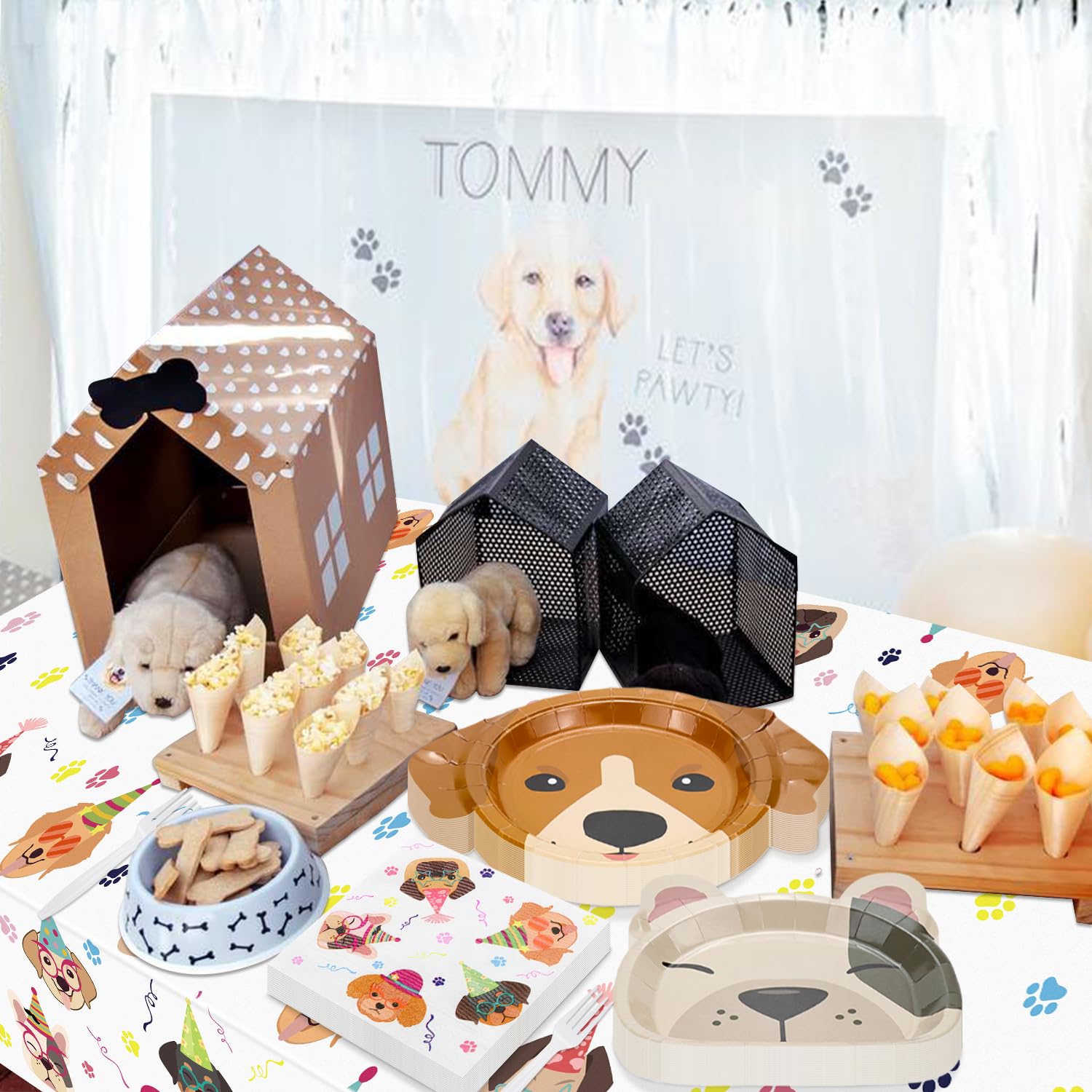 Hegbolke puppy tablecloth featuring a vibrant dog-theme print