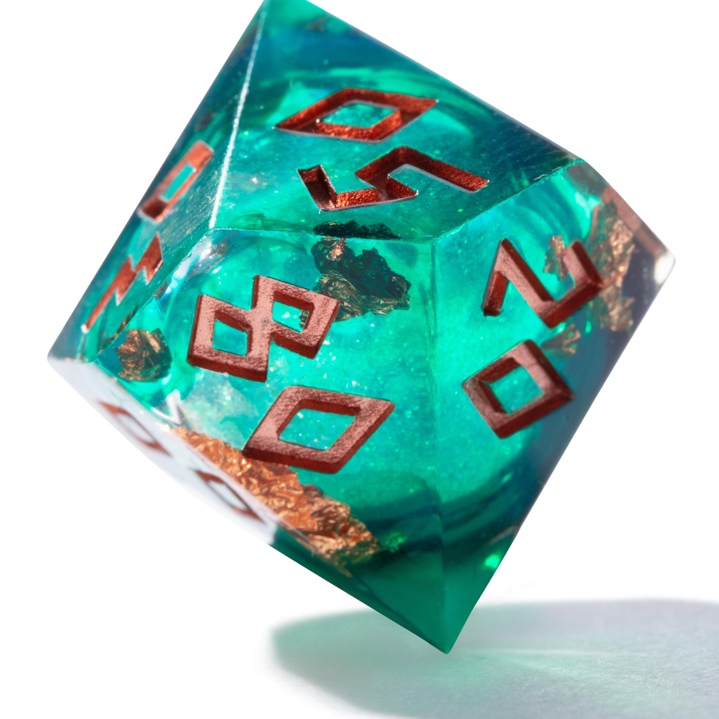 HEIMDALLR larger-than-standard 16 mm dice improve presence on the table