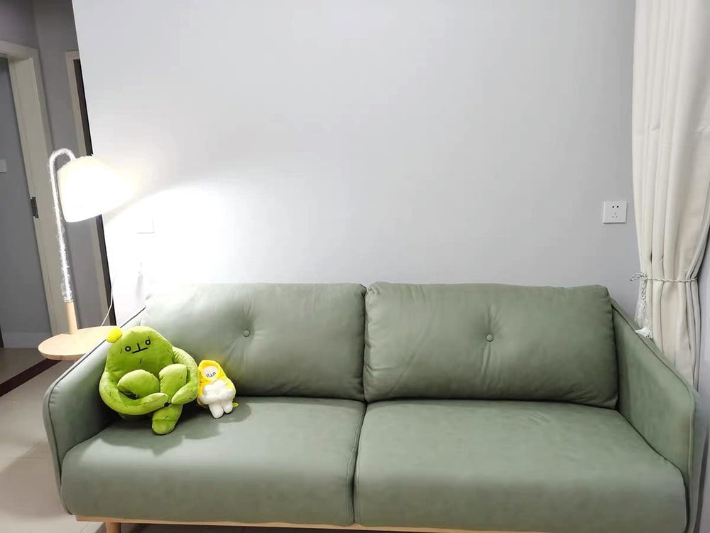 Helegesong banana man doll magnetic palm feature interacting with lightweight metal objects